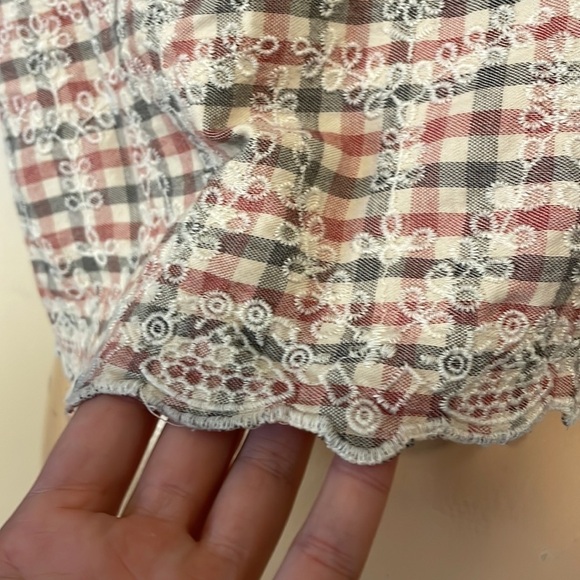 American Eagle womens shirt XL top crop plaid gingham embroider cream red AEO - Picture 4 of 9